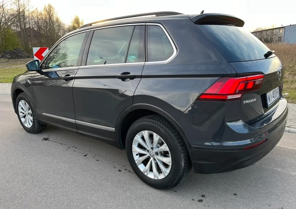 Volkswagen Tiguan cena 90900 przebieg: 98226, rok produkcji 2018 z Orzesze małe 781